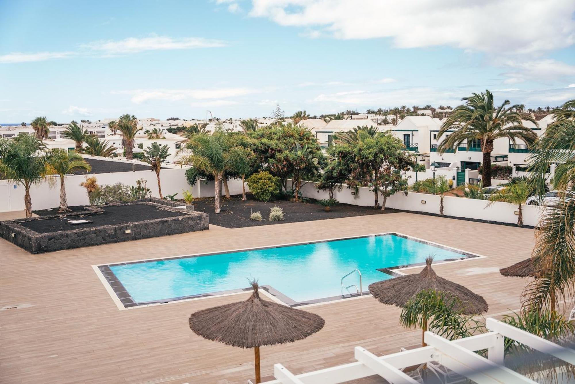 Apto Rebeca By Hh Aa, Wifi & Pool Costa Teguise Exterior photo